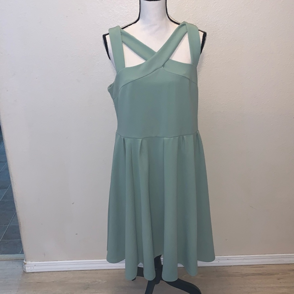 Torrid Sage green stretchy criss cross sleeveless midi dress
